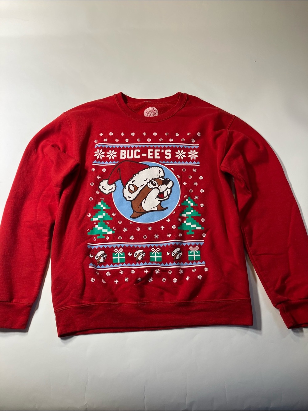 Buc-ee's Red Holiday Graphic Crewneck Sweatshirt